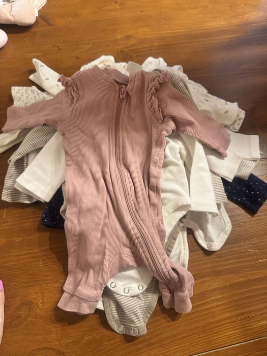 Бодіки 3міс 500грн за все