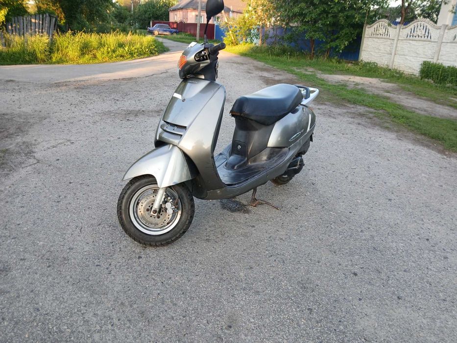 Скутер Honda Lead 48