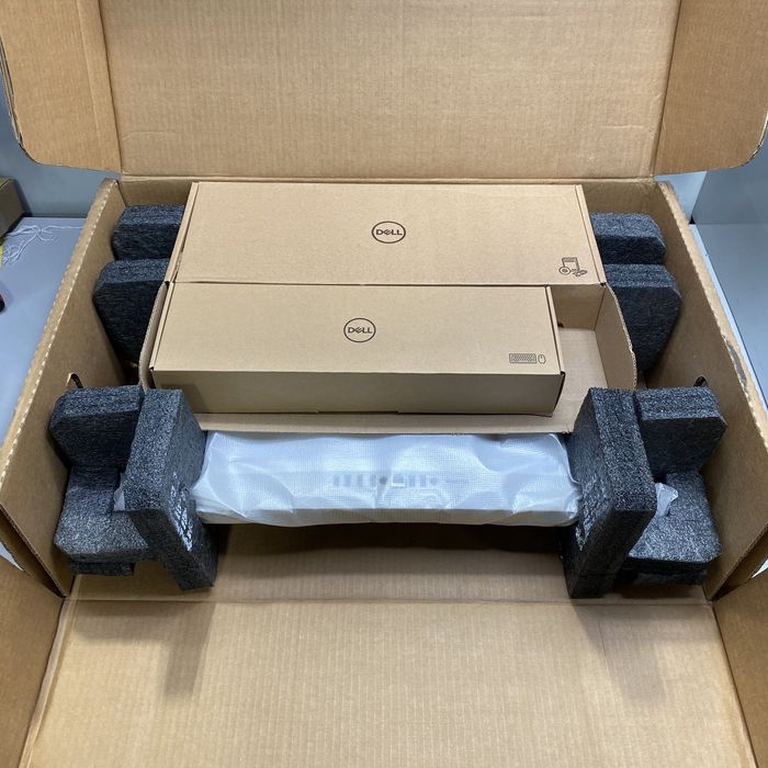 Моноблок DELL Inspiron 24 5430 7-150U / 16GB / 512GB / Intel Graphics