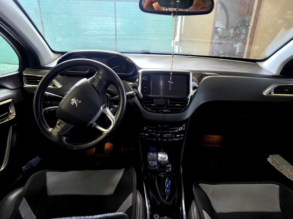 Peugeot 2008 — fotografia 10