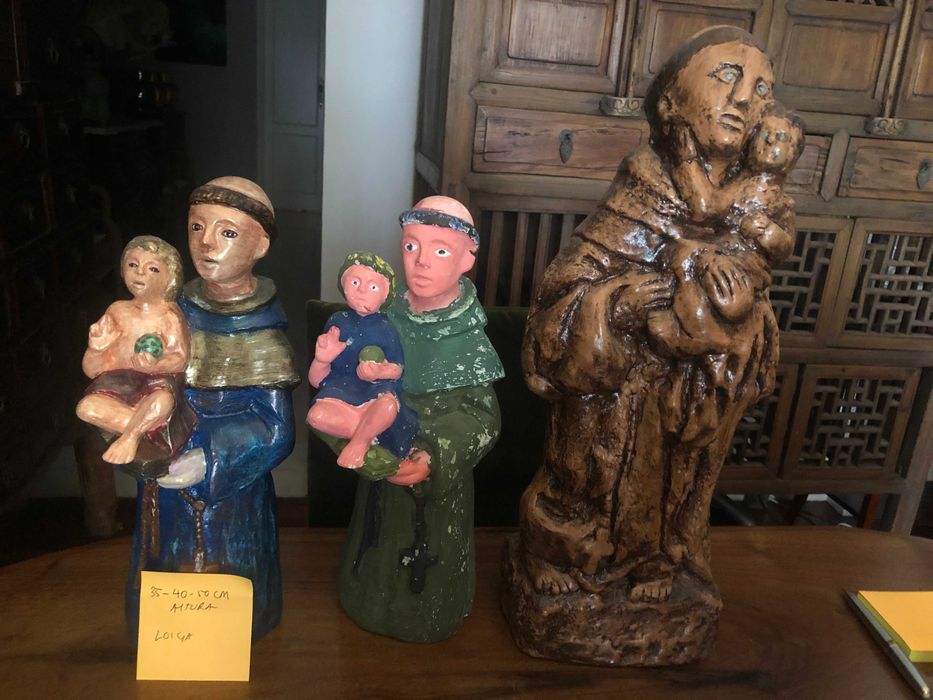 Estátuas de Santo António