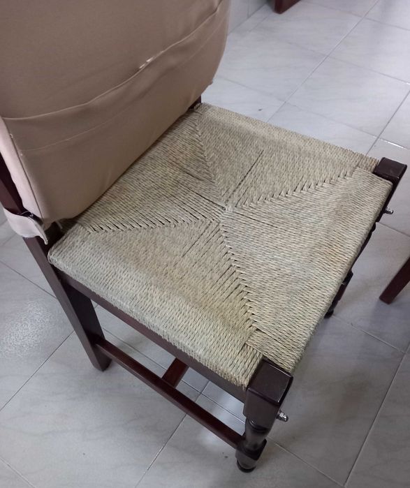Conjunto Mesa e 4 Cadeiras