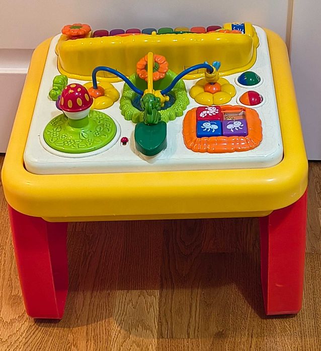 Stolik edukacyjny Chicco 2 w 1