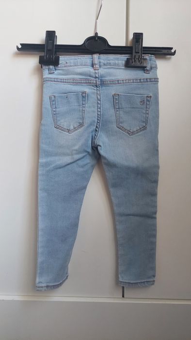 Spodnie Jeansy rurki Zara 92