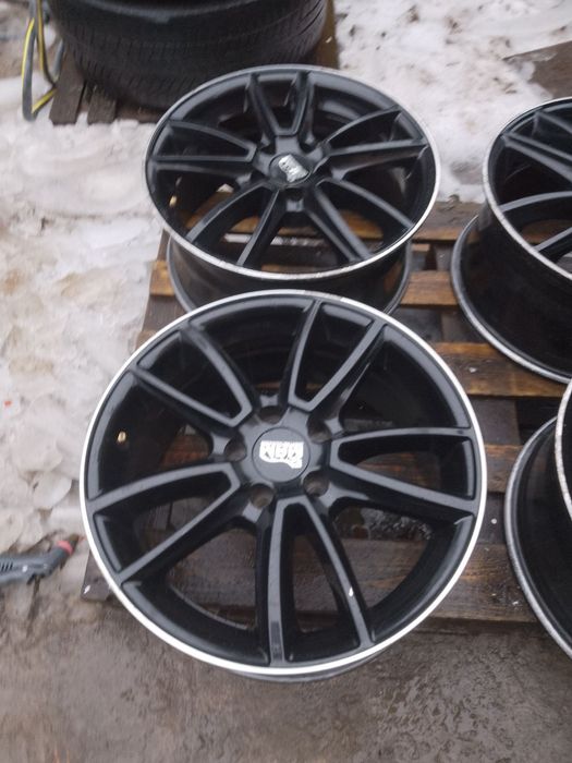 Диски МАМ 5×112/R17/7.5J/ЕТ-37/DIA 66.6мм;гарний комплект, з Німеччини