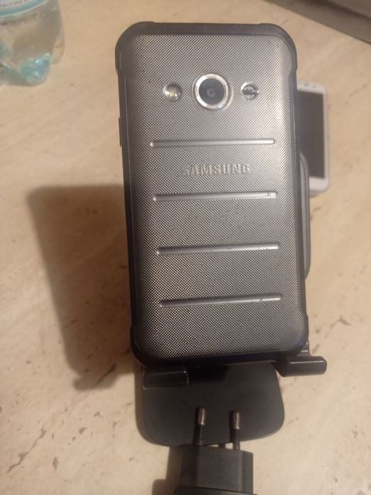 Pancerny Samsung xcover3