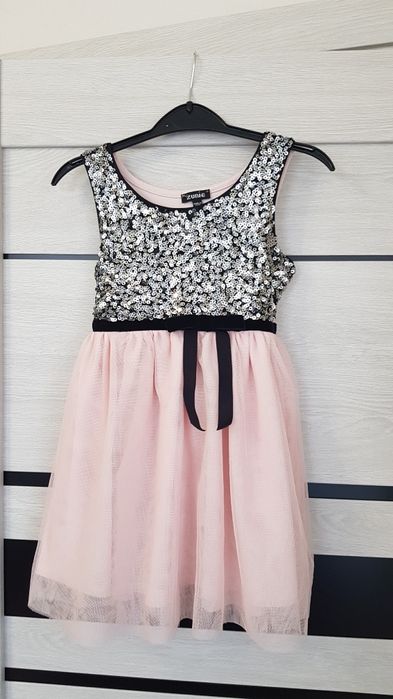 Стильное красивое нарядное платье платьице плаття модна сукня святкова