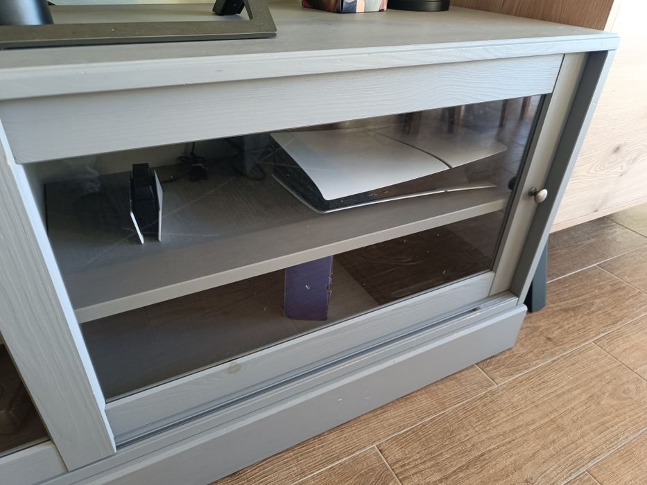 Móvel de televisão IKEA