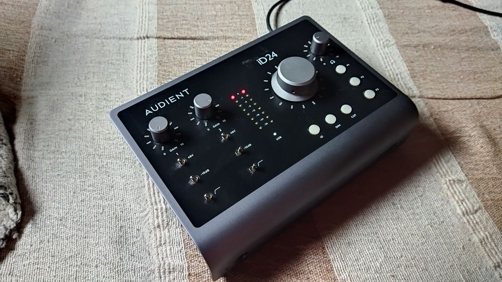 Interfejs USB Audient id24