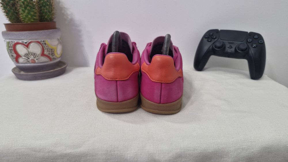 Жіночі Adidas Gazelle.Розмір 38.