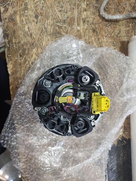 Подушка безопасности в руль AUDI S-5,A-3,4,6,8 AIRBAG/SRS/USA