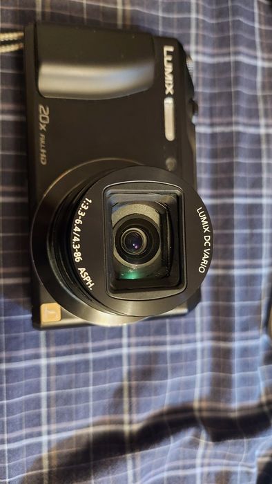 Panasonic lumix TZ55 zoom x20