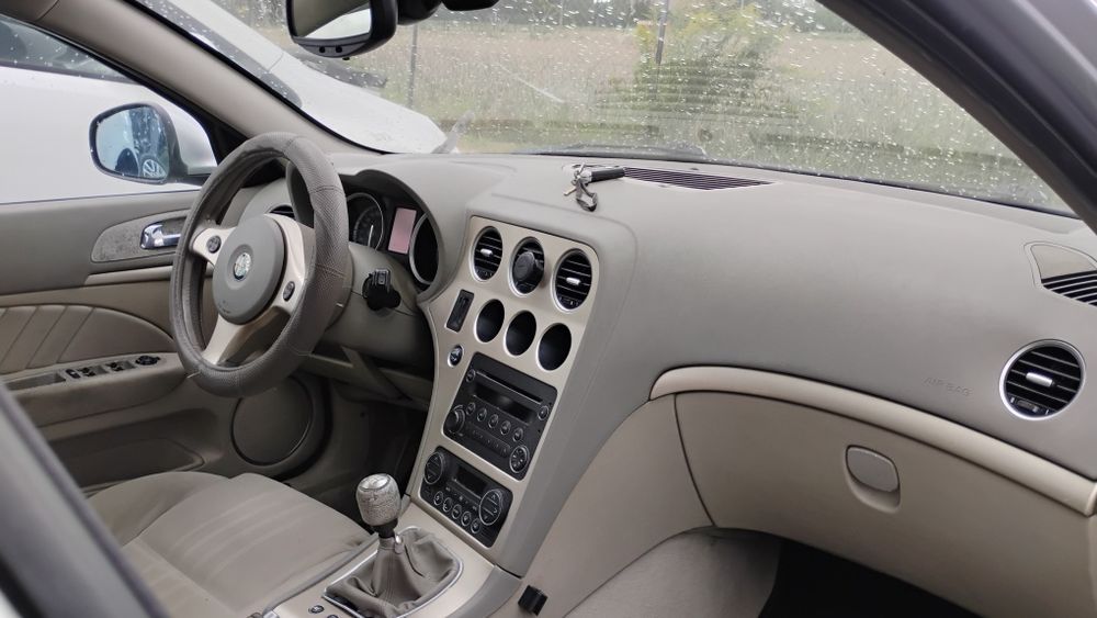 Dowolna część Alfa Romeo 159