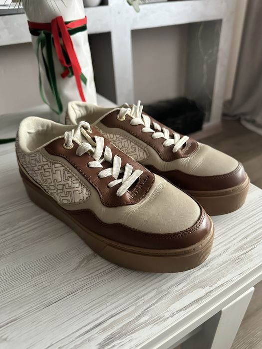 Жіночі кросівки лайфстайл Tommi Hilfiger