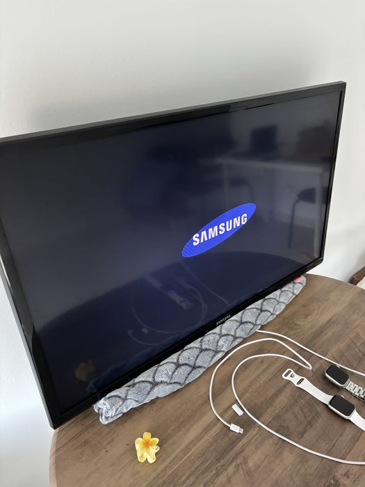 TV Samsung UE32EH4003