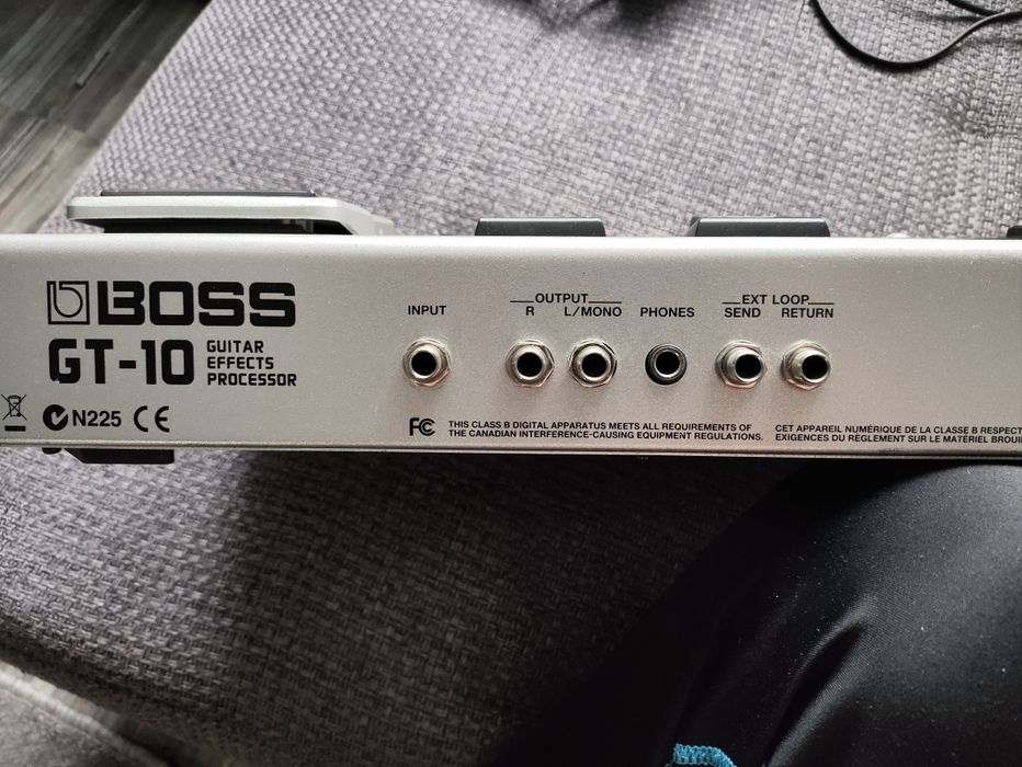 Boss GT-10 multiefekt gitarowy + oryginalny zasilacz Roland