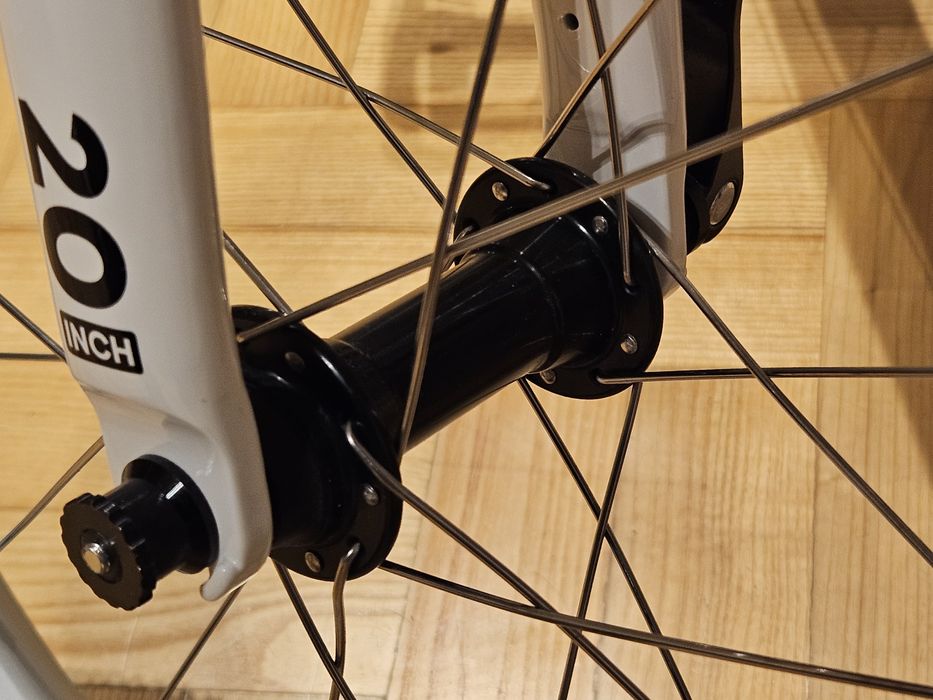 Rower Woom 4 Atomic Neon