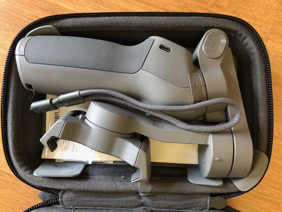 DJI Osmo Mobile 3 - Gimbal / Smartphone Stabilizer64174433380353121