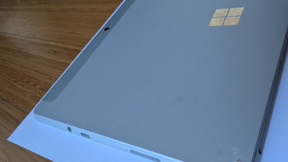 Microsoft Surface Go