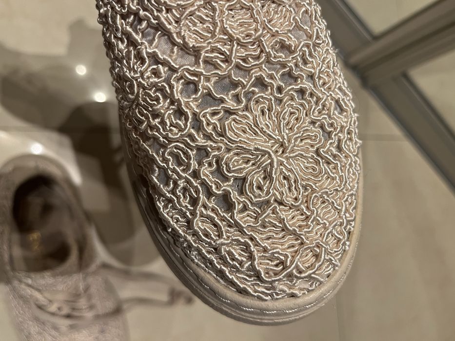 Buty koronkowe Venezia r.38