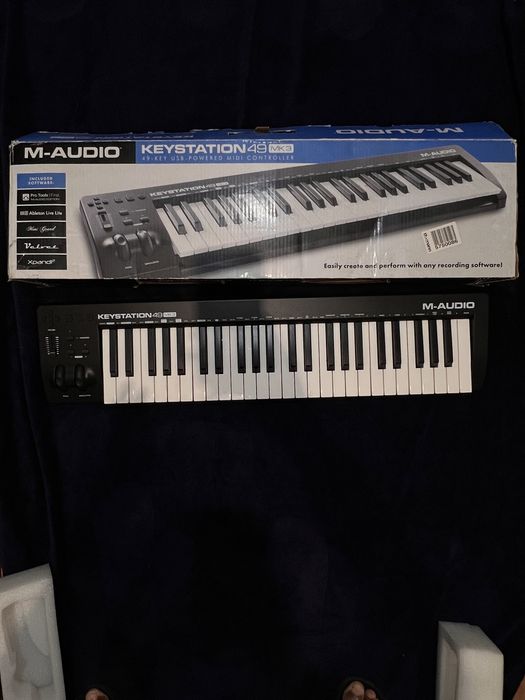 Teclado MIDI - M-Audio Keystation 49 MK3
