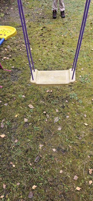 Plac zabaw huśtawki na ogród