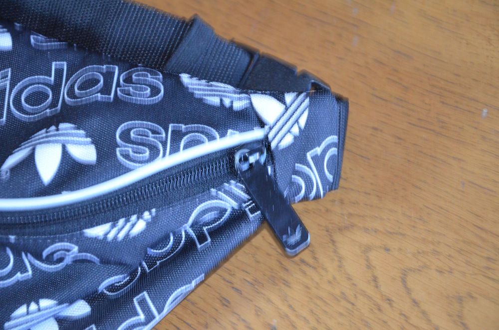 duża nerka Adidas  czarno-biała