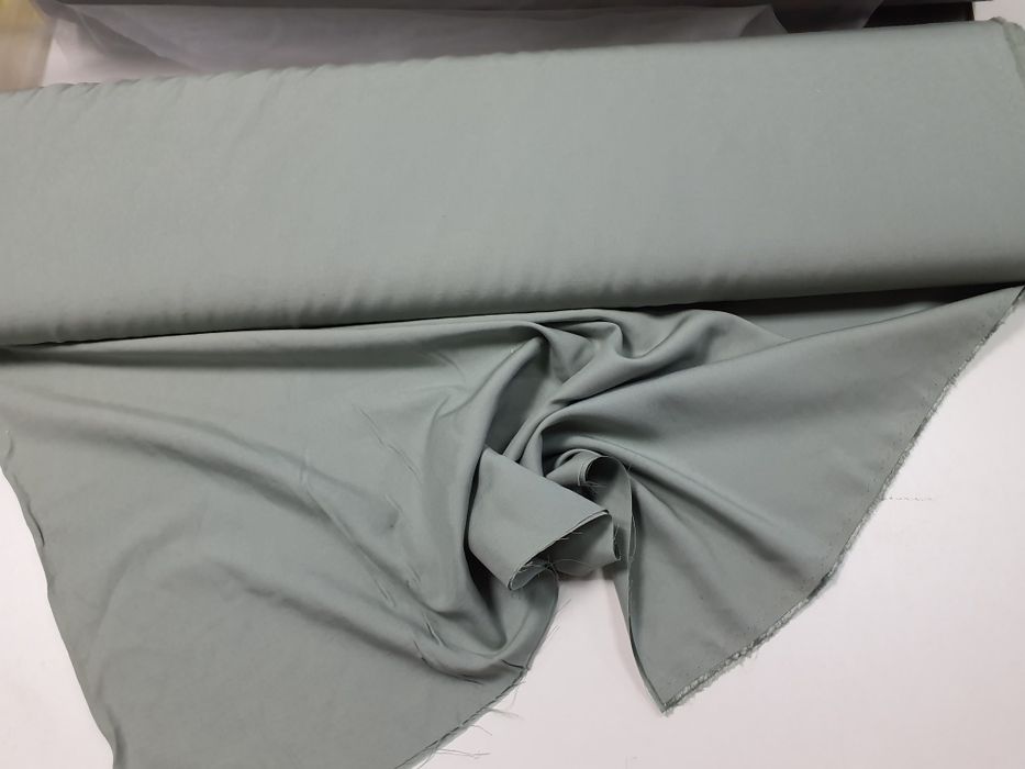 Tkanina groszkowa szer.150 cm.