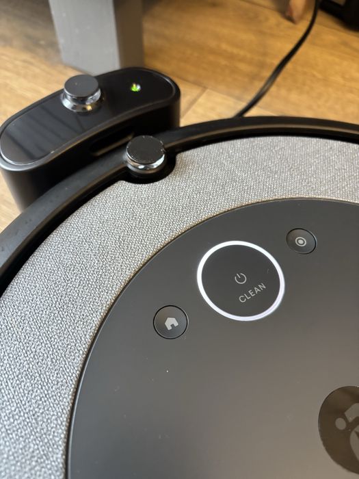 IRobot Roomba i3