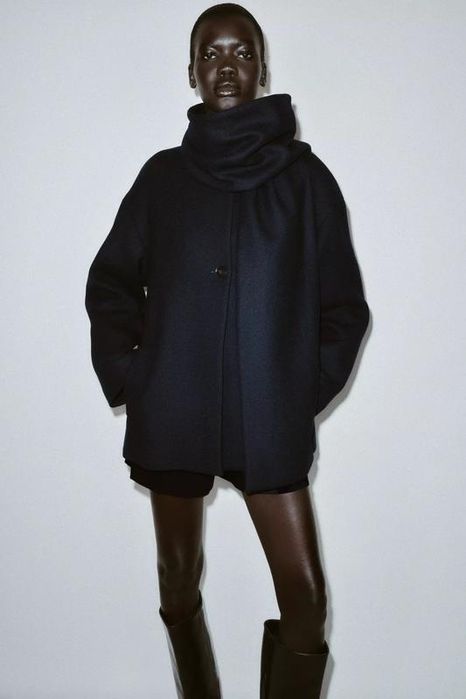 Пально,жакет  жіночий з вовни ,zara темно синє з шарфом