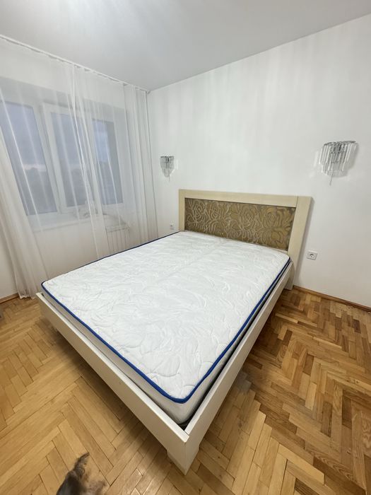 Ліжко з матрасом