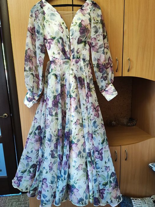 Сукня на випускний 44-46