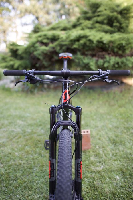 Scott scale 930 2019, rozmiar L,carbon