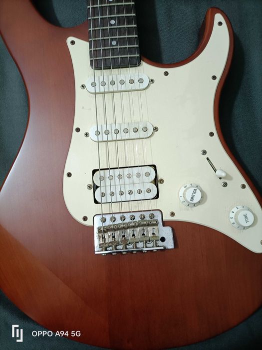 Guitarra Yamaha Pacifica