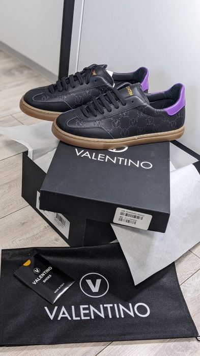 Кеди шкіряні жіночі VALENTINO ОРИГІНАЛЬНІ (made in itali)