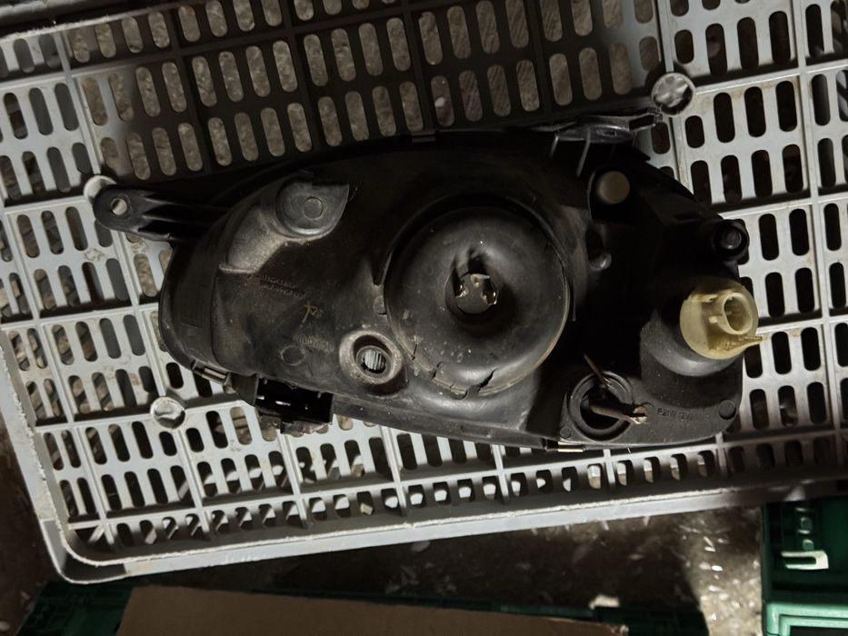 Farois da frente em bom estado