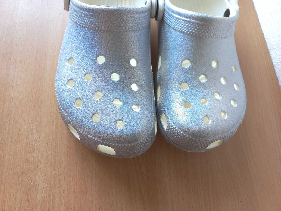 Гарні крокси сабо шльопанці crocs m7w9/39-39,5р. устілка 25,7 см