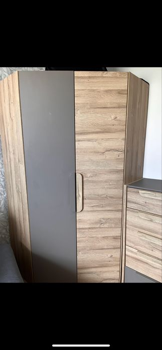 Szafa narożna dwuszkrzydłowa