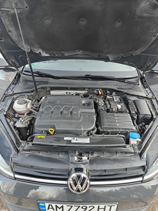 Продам Volkswagen Golf