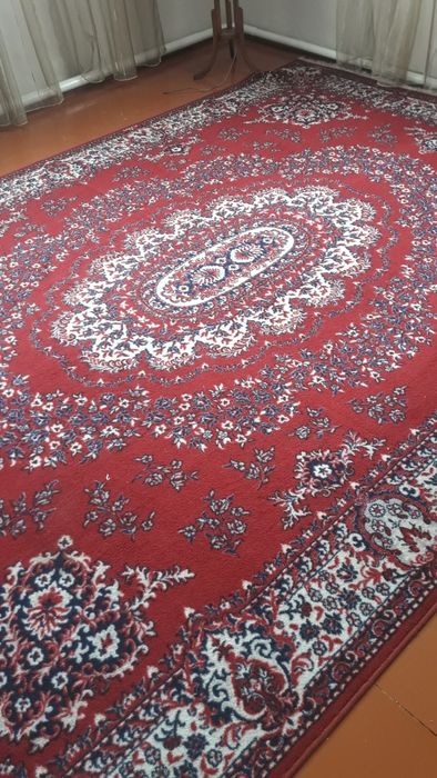 Продам б/у речі для дому