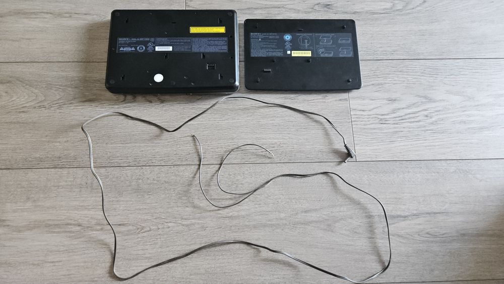 Odtwarzacz CD/DVD Sony DVP-FX810