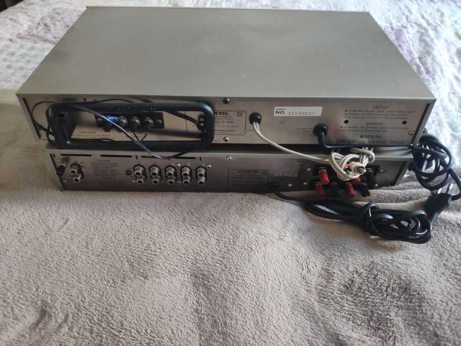 Amplificador Onkyo A25+Tuner T25