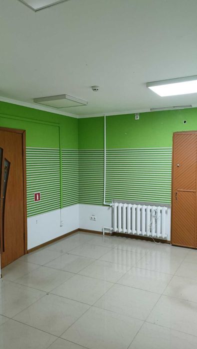 Оренда фасадного приміщення 67 м.кв на Шуменськом з інтенсивним трафіком