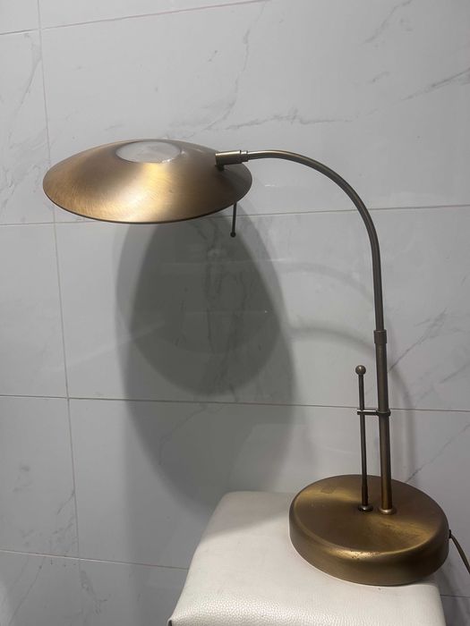 Lampa biurkowa duża ze ściemniaczem.