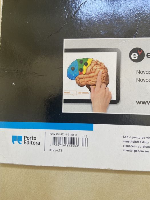 Caderno de atividades de Francês 9 ano