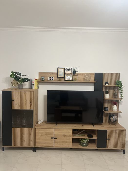 Cunjunto de moveis sala + mesa de jantar + cadeiras
