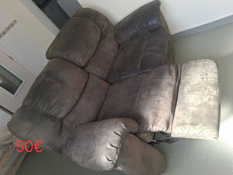 Sofá 2 lugares rebatíveis