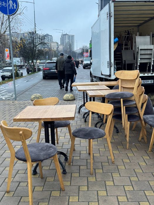 Всё для кафе: столы, стулья, диваны — выгодные цены