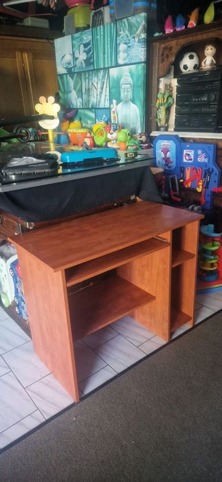 Secretária para Estudar Computador...