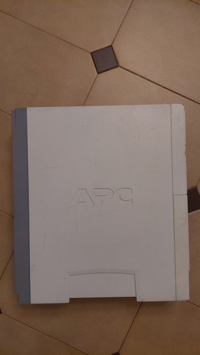 UPS APC BR 1000i